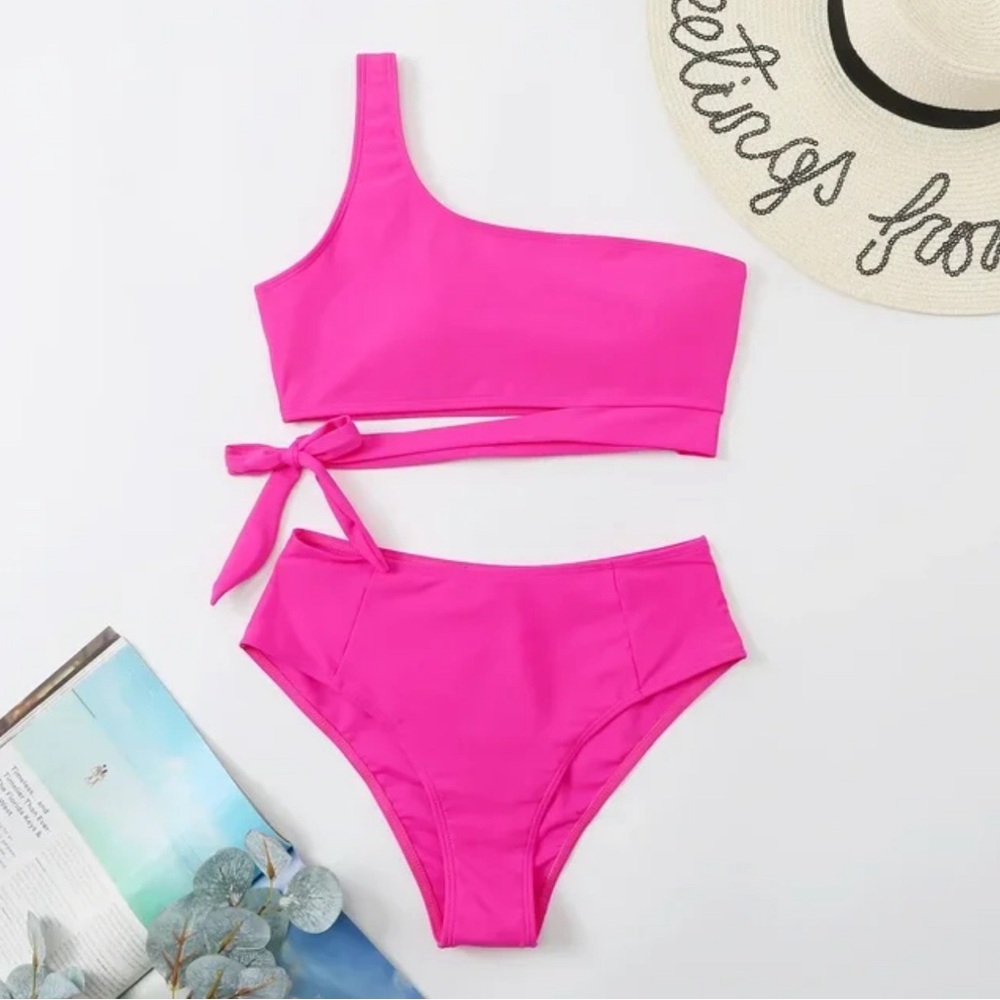 One Shoulder Tie Side Bikini Swimsuit